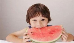 婴儿能否吃瓜,营养与注意事项解析