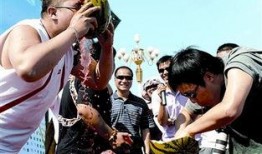 部队吃瓜大赛,部队吃瓜大赛欢乐上演