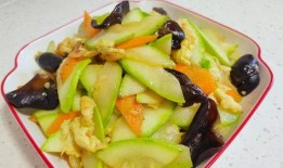 吃角瓜鸡蛋,营养与美味的完美融合