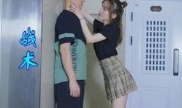 情侣吵架搞笑吃瓜,搞笑吃瓜群众围观