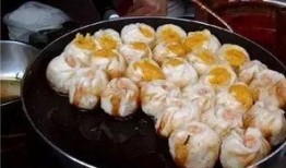 武汉吃瓜小吃事件,街头美食引发的热议与反思