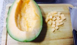 仓鼠吃哈密瓜声控,仓鼠的独特饮食体验