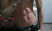 吃瓜小熊腹肌,揭秘健身达人背后的故事