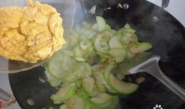 吃角瓜鸡蛋,营养与美味的完美融合