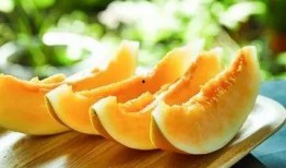 孩子吃晓蜜瓜好吗,孩子食用益处多，营养美味两不误