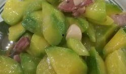 红皮小麦瓜怎么吃,红皮小麦瓜的多彩食法探索