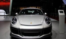 多伦多保时捷吃瓜,一场意外的网络热议